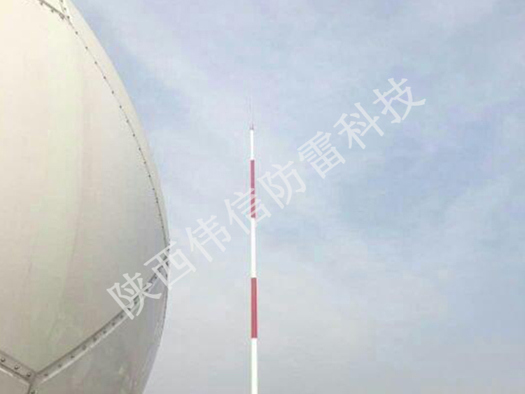 11米玻璃鋼避雷針，機(jī)場專用避雷針產(chǎn)品展示二
