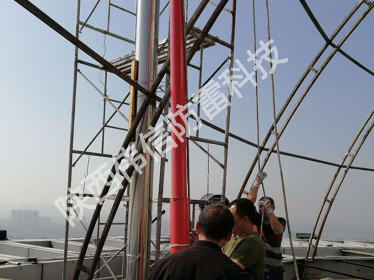21米高強(qiáng)度玻璃鋼避雷針，氣象雷達(dá)站專用避雷針，防側(cè)擊絕緣接閃器產(chǎn)品展示二