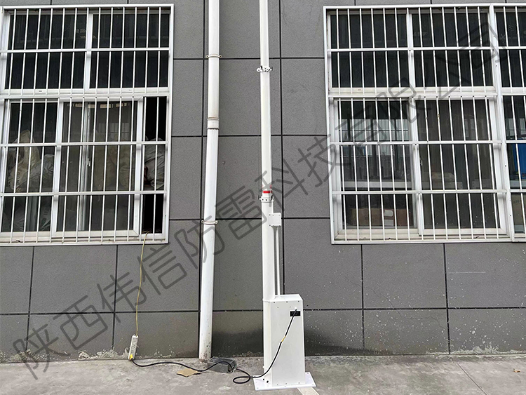23米車載升降桅桿，手動(dòng)升降桅桿，高位升降桅桿